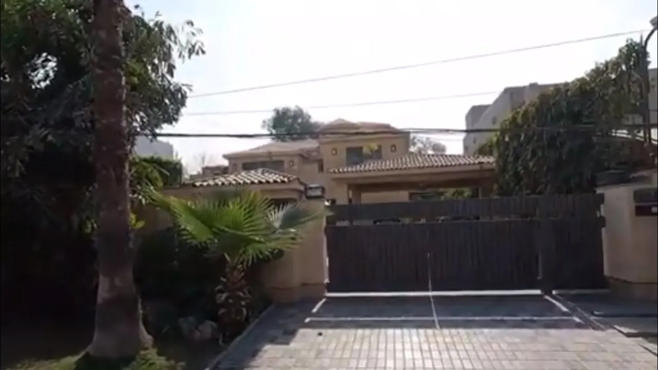 3 KANAL HOUSE FOR SALE IN MODEL TOWN LAHORE