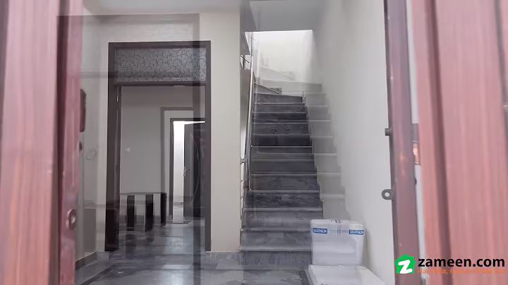 3 MARLA CORNER HOUSE FOR SALE IN SHERAZ TOWN LAHORE