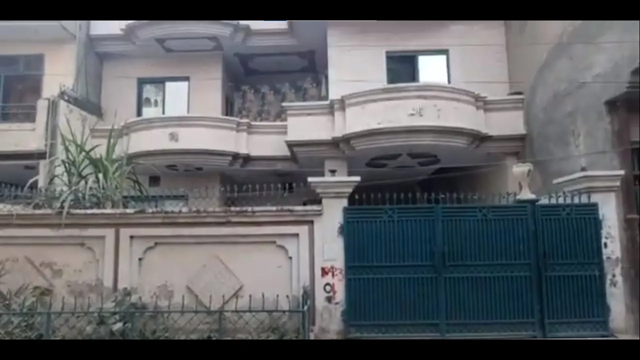 10 MARLA HOUSE FOR SALE IN AMINA PARK LAHORE