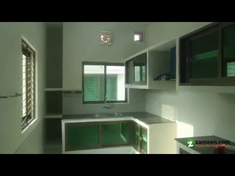 1 KANAL HOUSE AVAILABLE FOR SALE IN KALMA CHOWK PAF FALCON COMPLEX GULBERG LAHORE
