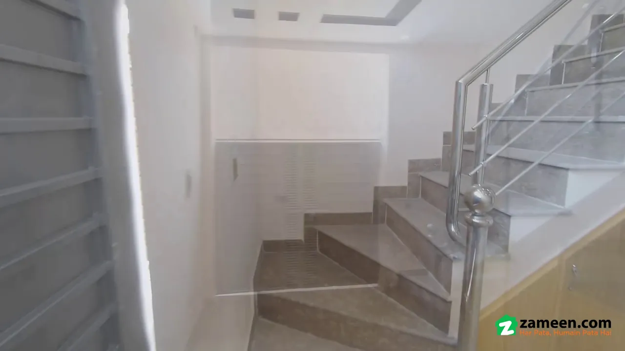 2 MARLA HOUSE FOR SALE IN CANAL FORT 2 LAHORE
