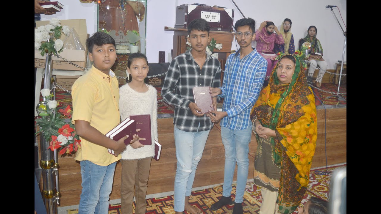 Free Holy Bibles distribution in Full Gospel Assembly Church Awami colony By Evangelist Javed Alam