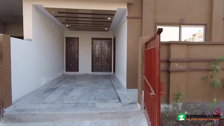 5 MARLA BRAND NEW HOUSE FOR SALE IN PHASE 10 SKY LAND GARRISON HOME LAHORE