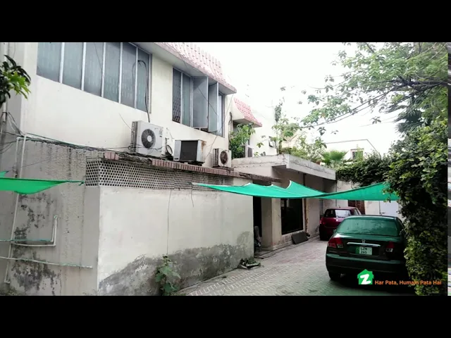 2.2 KANAL CORNER HOUSE FOR SALE IN NEW MUSLIM TOWN LAHORE