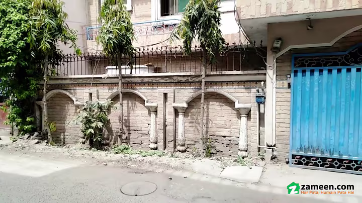 5 MARLA TRIPLE STOREY HOSE FOR SALE IN SHERAZ VILLAS 1 WALTON ROAD LAHORE