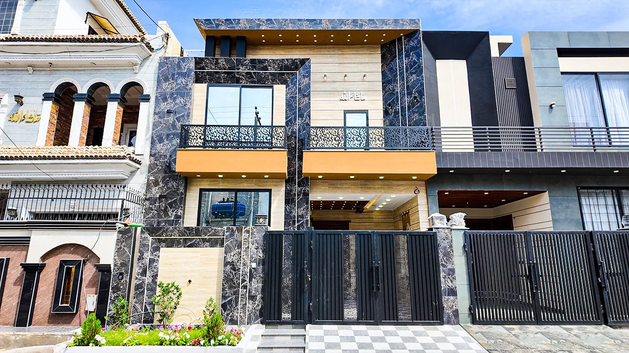 5 MARLA HOUSE FOR SALE IN IQBAL BLOCK BISMILLAH HOUSING SCHEME LAHORE