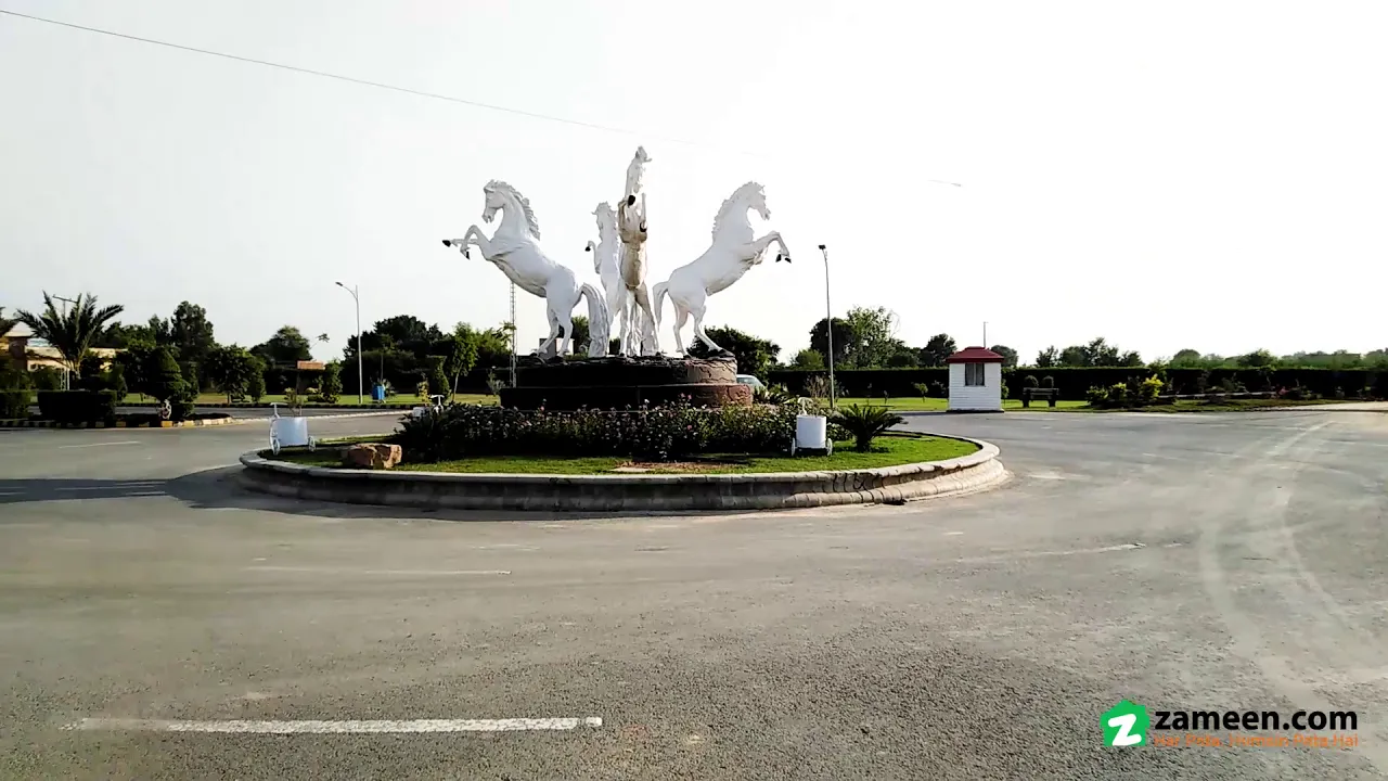 5 MARLA COMMERCIAL PLOT FOR SALE IN NEW LAHORE CITY MAIN CANAL BANK ROAD LAHORE
