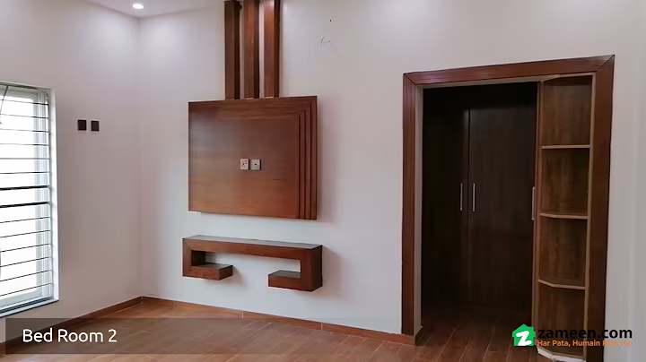 1 KANAL HOUSE FOR SALE IN BLOCK C AGRICS TOWN LAHORE