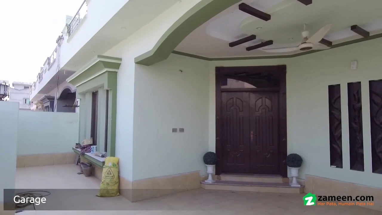 10 MARLA HOUSE FOR SALE IN BLOCK B CANAL FORT 2 LAHORE