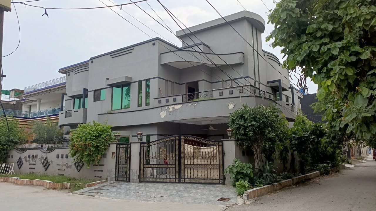 12 Marla Corner Facing Park House For Sale in Johar Town Lahore | 5 Beds | Demand 5.50 Crore