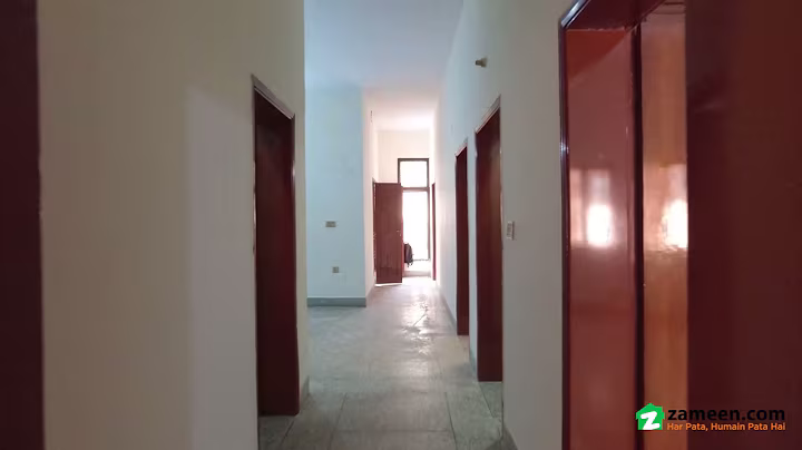 10 MARLA HOUSE FOR SALE IN BLOCK A3 PGECHS PHASE 1 LAHORE