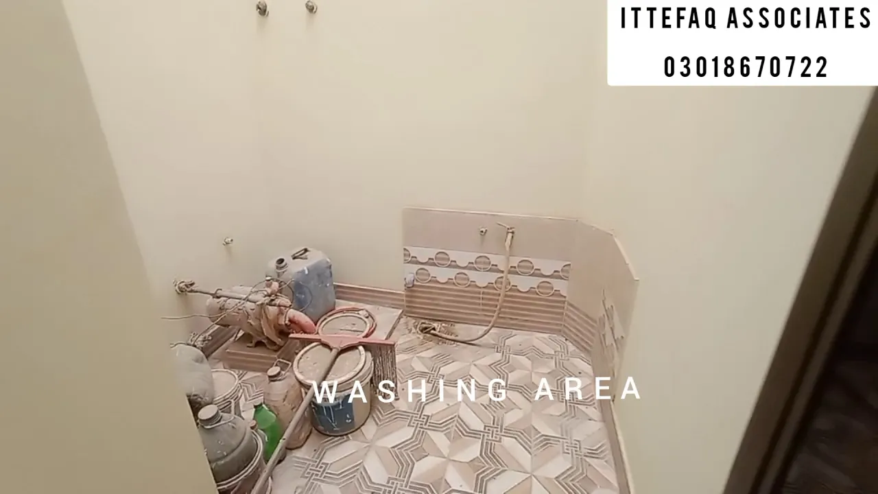 O5 MARLA HOUSE FOR SALE ALLAMA IQBAL TOWN  ITTEFAQ ASSOCIATES 03018670722