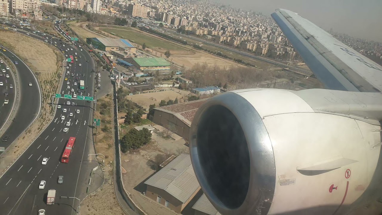 Boeing 737 Taban Airlines landing at Mehrabad Airport