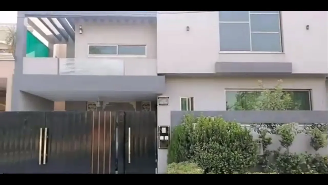 10 MARLA HOUSE FOR SALE IN VALENCIA HOUSING SOCIETY LAHORE