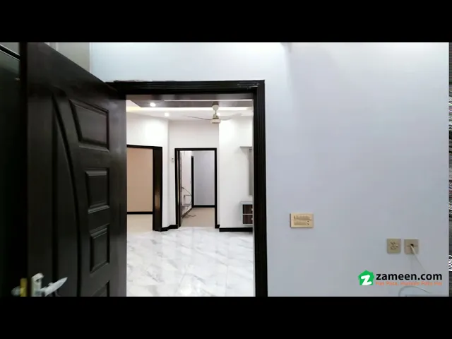 10 MARLA HOUSE FOR SALE IN TAKBEER BLOCK SECTOR B BAHRIA TOWN LAHORE