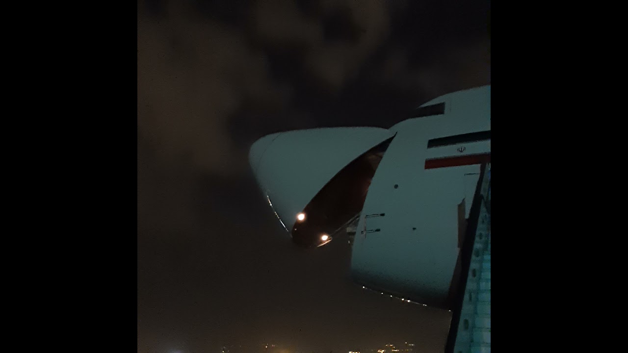 B747-200 Cargo door closing at Tehran Mehrabad Airport