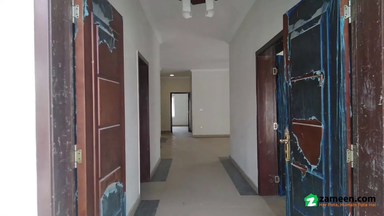 1 KANAL HOUSE FOR SALE IN PAF FALCON COMPLEX KALMA CHOWK LAHORE