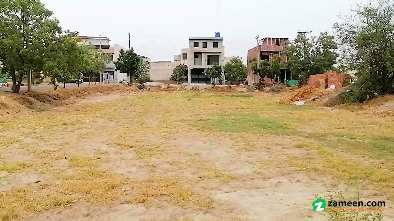 7 MARLA RESIDENTIAL PLOT FOR SALE IN  VALENCIA HOUSING SOCIETY LAHORE