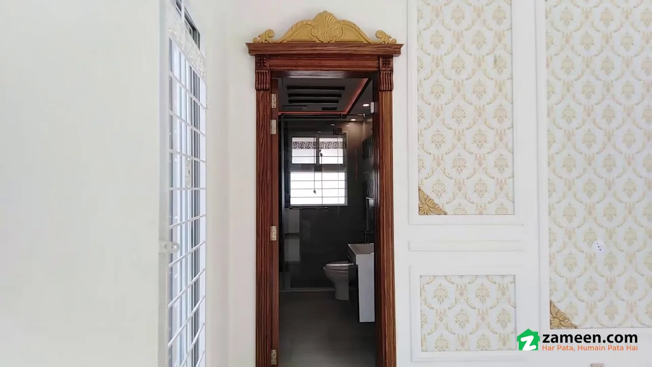 1.2 KANAL HOUSE FOR SALE IN SHAHEEN BLOCK SECTOR B BAHRIA TOWN LAHORE