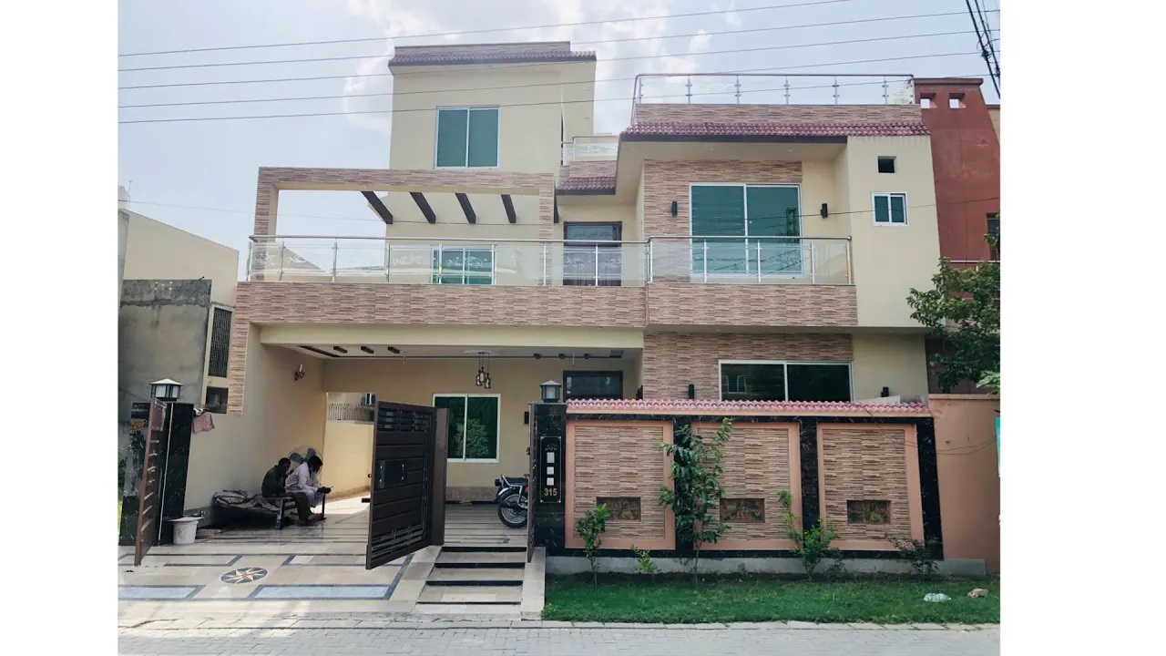 10 Marla brand new house for sale in ABpara housing society Lahore