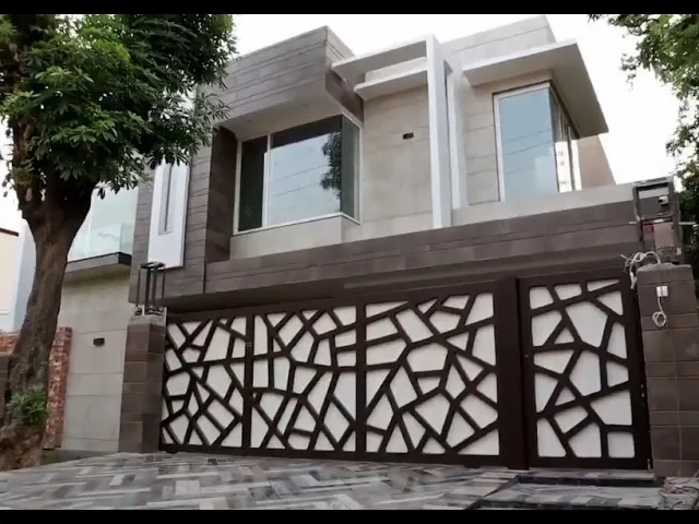 1 Kanal Modern Residence by MIMAR DESIGN STüDYO |New Muslim Town, Lahore.