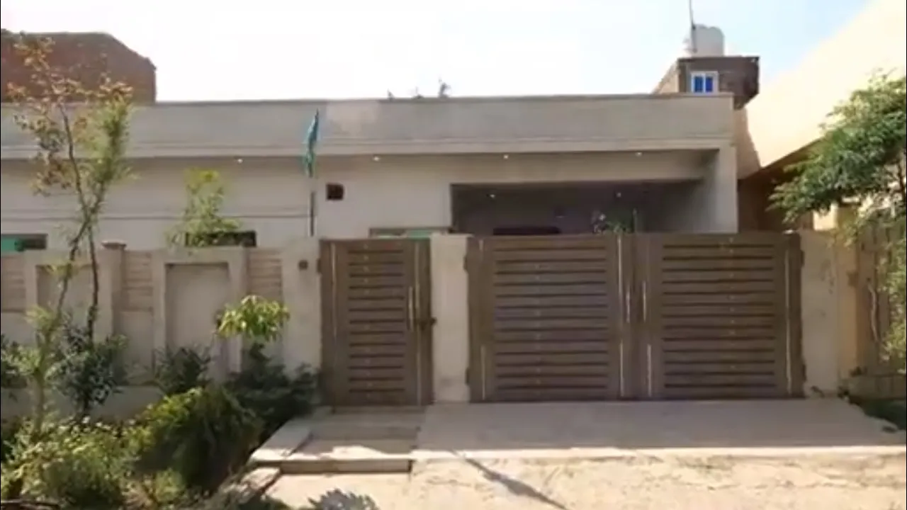 10 MARLA HOUSE FOR SALE IN BLOCK B GRAND AVENUES HOUSING SCHEME LAHORE