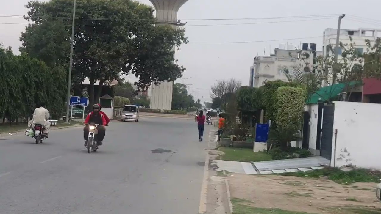 1 kanal plot at green city barki Road lahore.