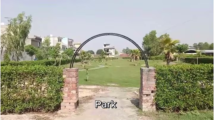 Sun City Housing Scheme 3,4,5,8,10 Marla Plots Available on Cash and Installments