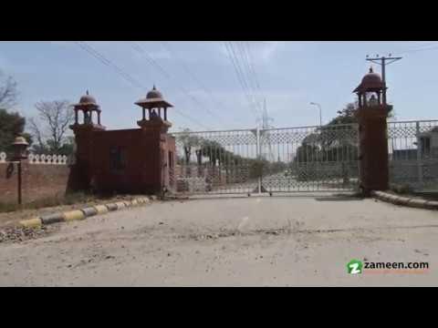 10 MARLA HOUSE IN PINE VILLAS OPPOSITE GREEN FORT 2 LAHORE FOR SALE