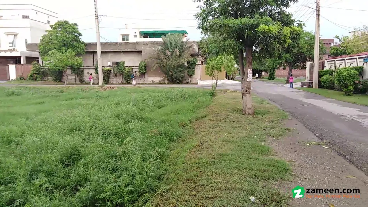 1 KANAL RESIDENTIAL PLOT FOR SALE IN AIRLINE HOUSING SOCIETY LAHORE