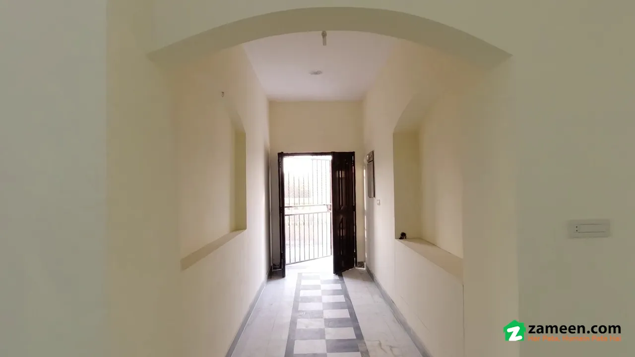 4 KANAL FARM HOUSE FOR SALE ON BEDIAN ROAD SOFIA FARM HOUSES LAHORE