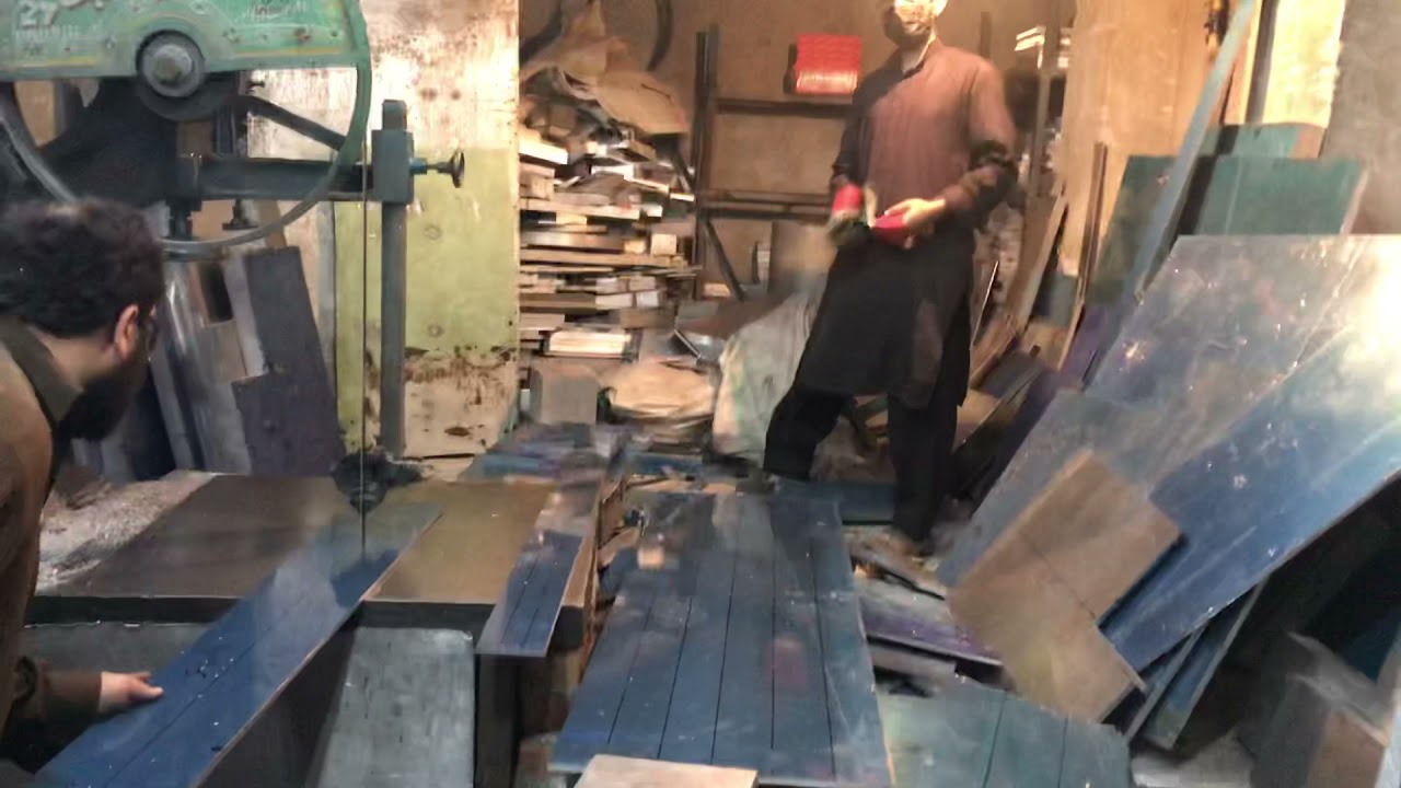 Aluminium Sheet Cutting At Chaudhary Metal House 81-85,Railway Road Lahore