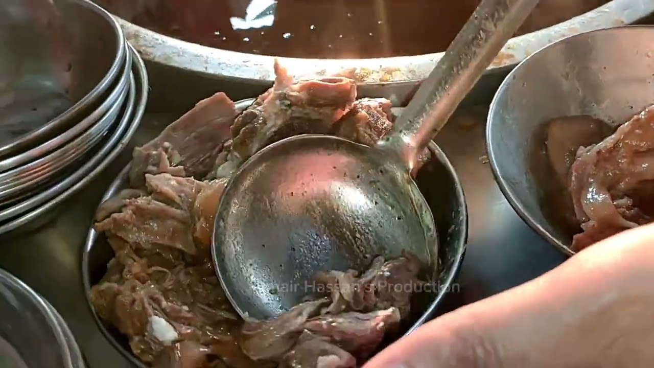 Lahori Nashta | Best Naan Chany Bong Paye| Wafaqi Colony Lahore|