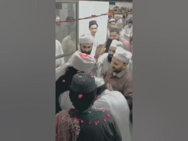 Chura Shareef wala peer Hafiz je Sarkar Sialkot Jama Masjid Gulam Nabi ana ka moqa par