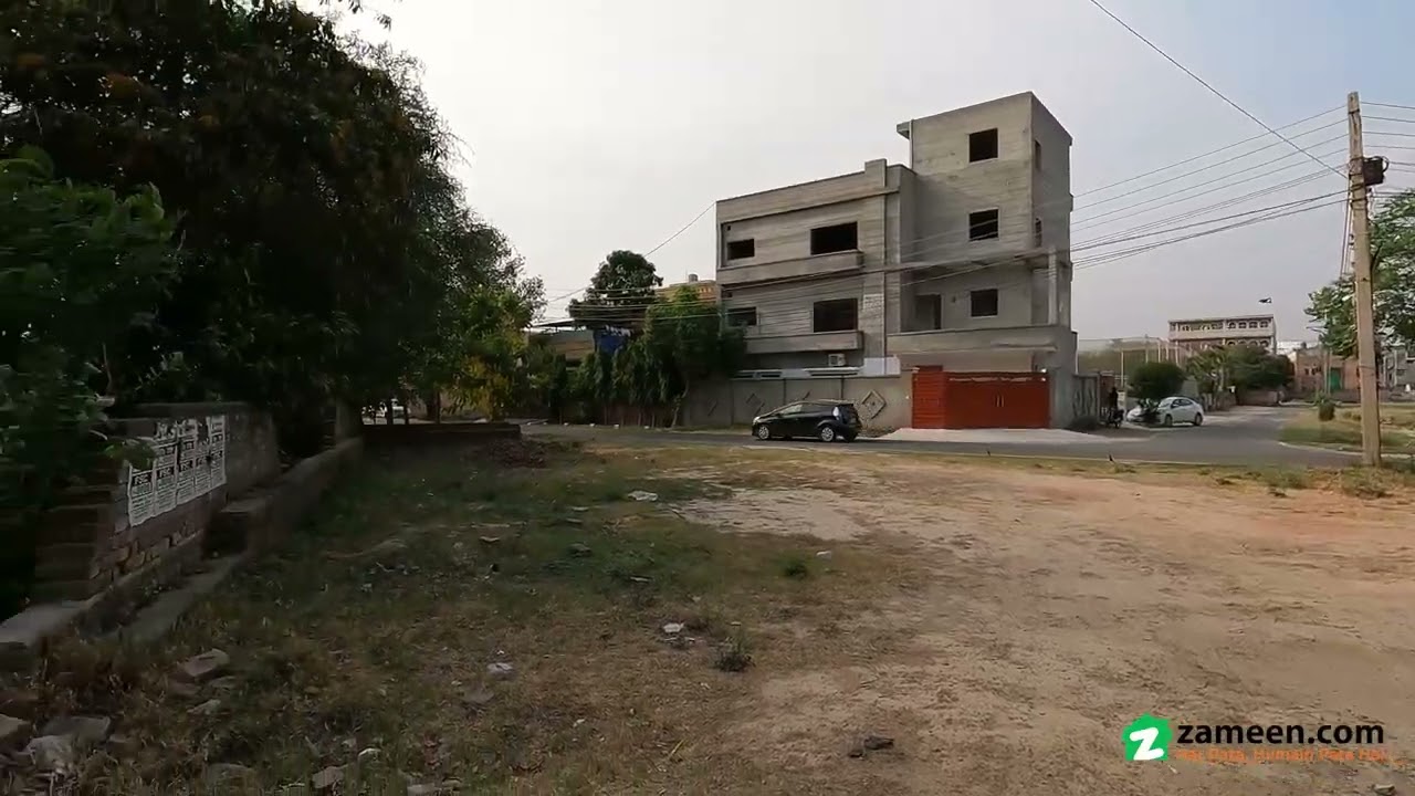 1 KANAL COMMERCIAL PLOT FOR SALE IN  AIRLINE HOUSING SOCIETY LAHORE