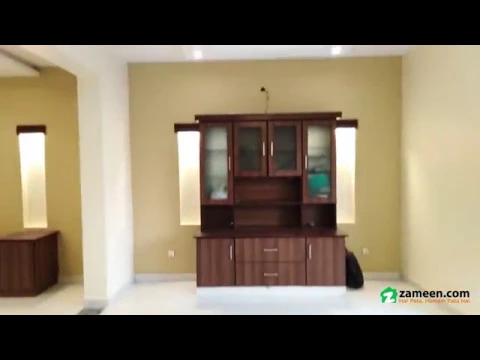 10 MARLA HOUSE FOR SALE IN GULBAHAR BLOCK SECTOR C AZIZ BHATTI AVE BAHRIA TOWN LAHORE
