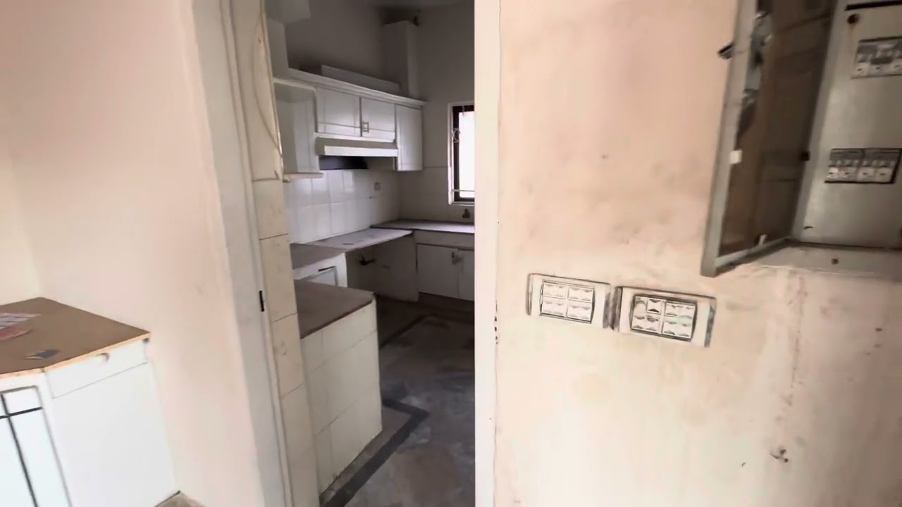 10 Marla single story house for sale in UET housing society
