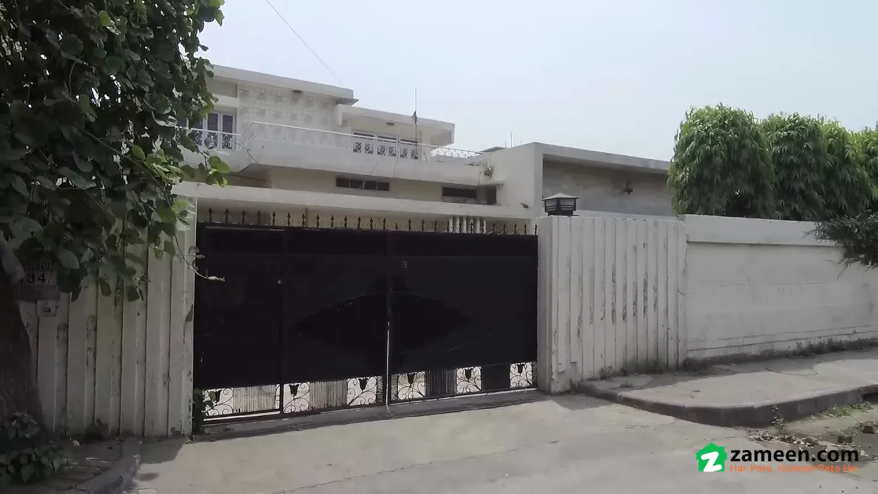 5.2 KANAL CORNER COMMERCIAL PLOT FOR SALE IN MAIN SHAH JAMAL LAHORE